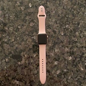 Apple Watch series 3 rose gold